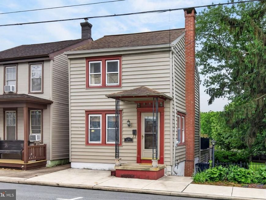 675 E Market Street, Marietta, PA 17547 Main Photo