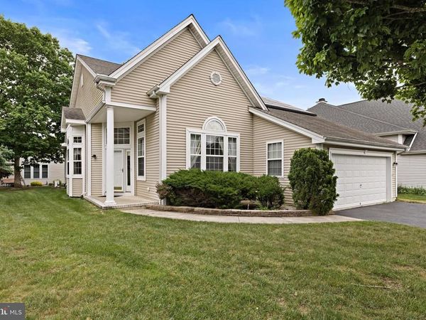 6 RAPIDS COURT, BARNEGAT, NJ 08005