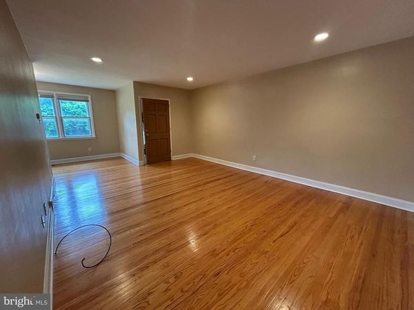 2618 W MIMI CIRCLE , PHILADELPHIA, PA 19131