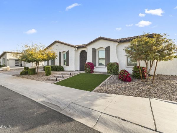 5255 N GINNING Drive, Litchfield Park, AZ 85340