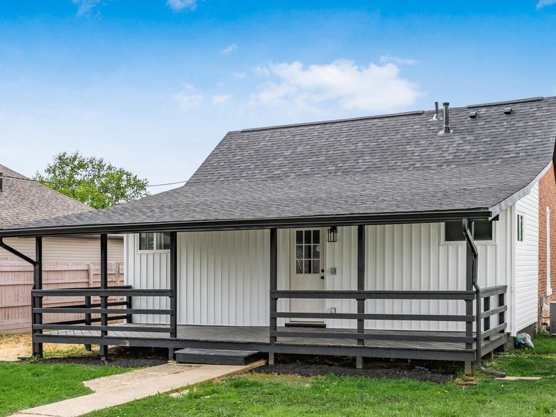 182 High Street , Roseville, OH 43777 Photo 3