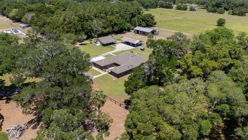 830 NW 111th Lane, Oxford, FL 34484 Photo