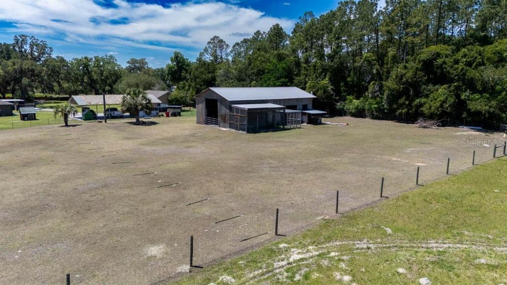 830 NW 111th Lane, Oxford, FL 34484 Photo