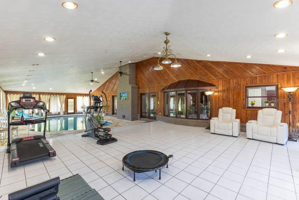830 NW 111th Lane, Oxford, FL 34484 Photo