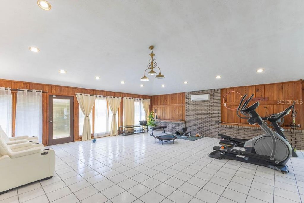 830 NW 111th Lane, Oxford, FL 34484 Photo