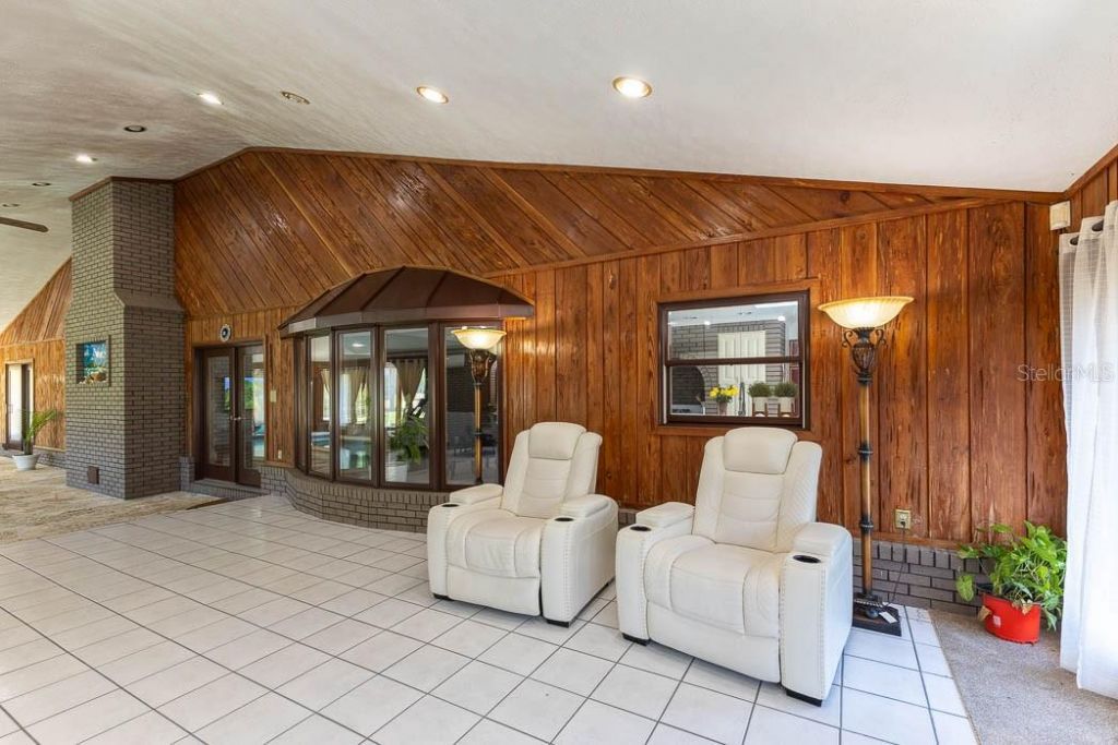 830 NW 111th Lane, Oxford, FL 34484 Photo