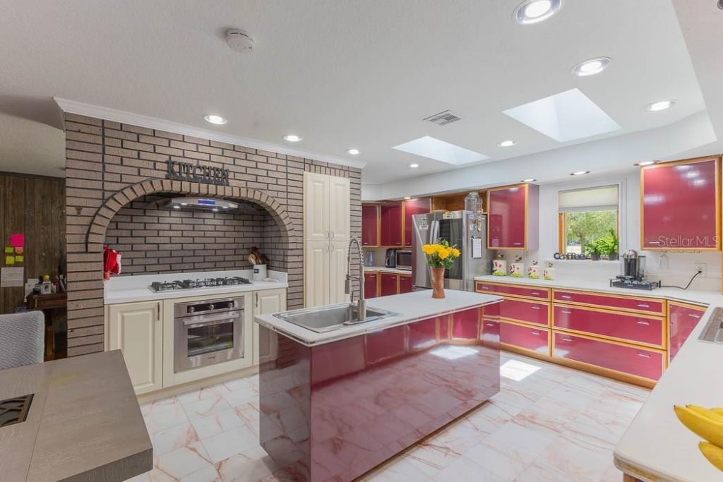 830 NW 111th Lane, Oxford, FL 34484 Photo