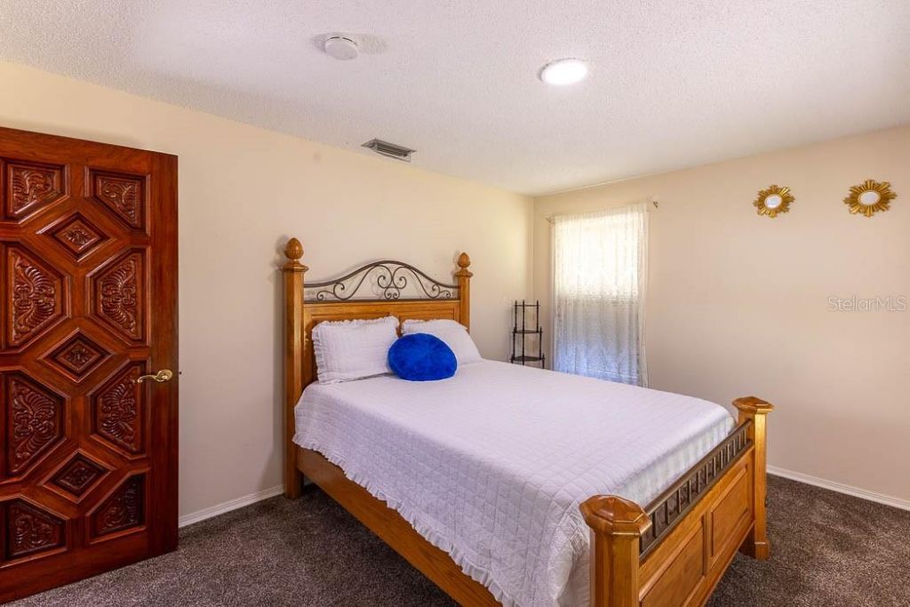 830 NW 111th Lane, Oxford, FL 34484 Photo