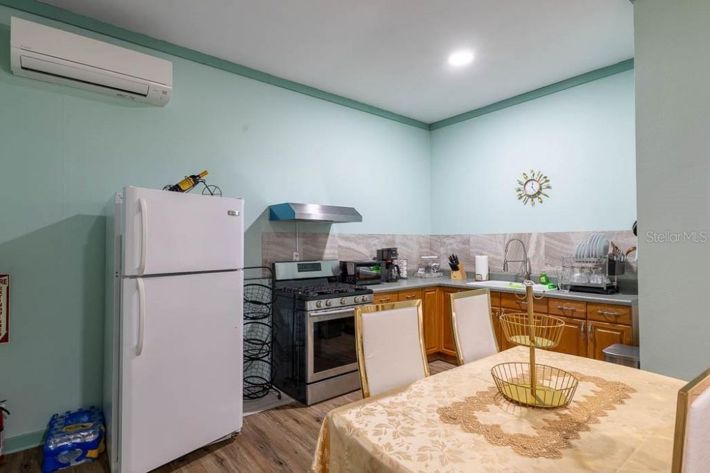 830 NW 111th Lane, Oxford, FL 34484 Photo
