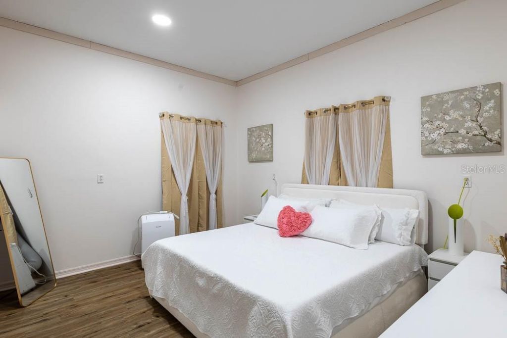 830 NW 111th Lane, Oxford, FL 34484 Photo