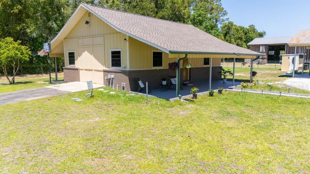 830 NW 111th Lane, Oxford, FL 34484 Photo
