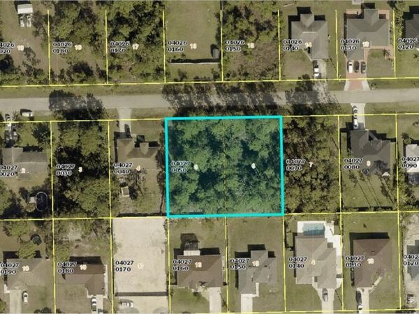 3211 22ND STREET W, LEHIGH ACRES, FL 33971