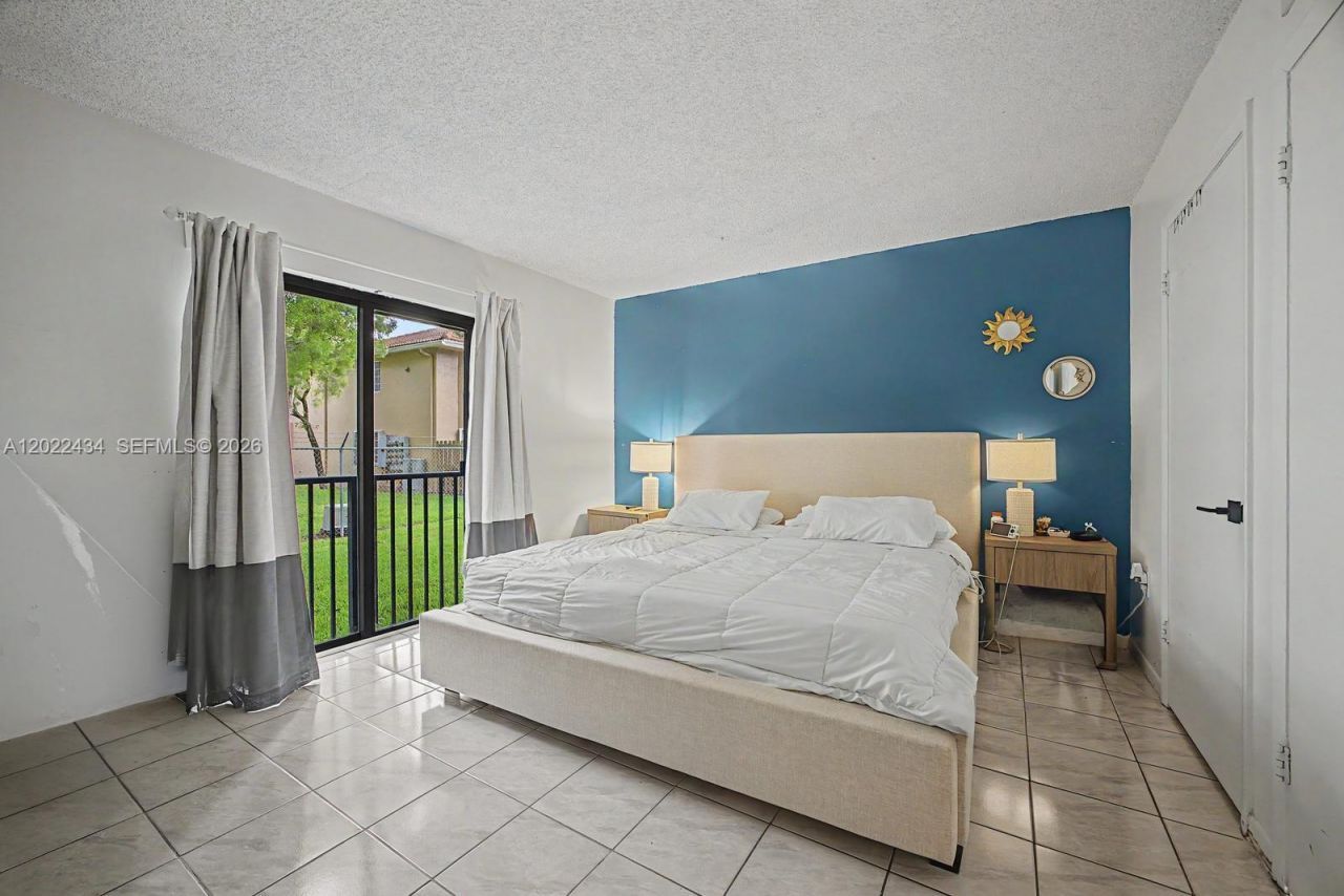13045 SW 68th St , Unit 111, Miami, FL 33183 Photo