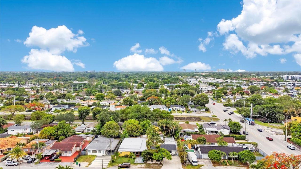 6566 SW 35th St , Miami, FL 33155 Photo