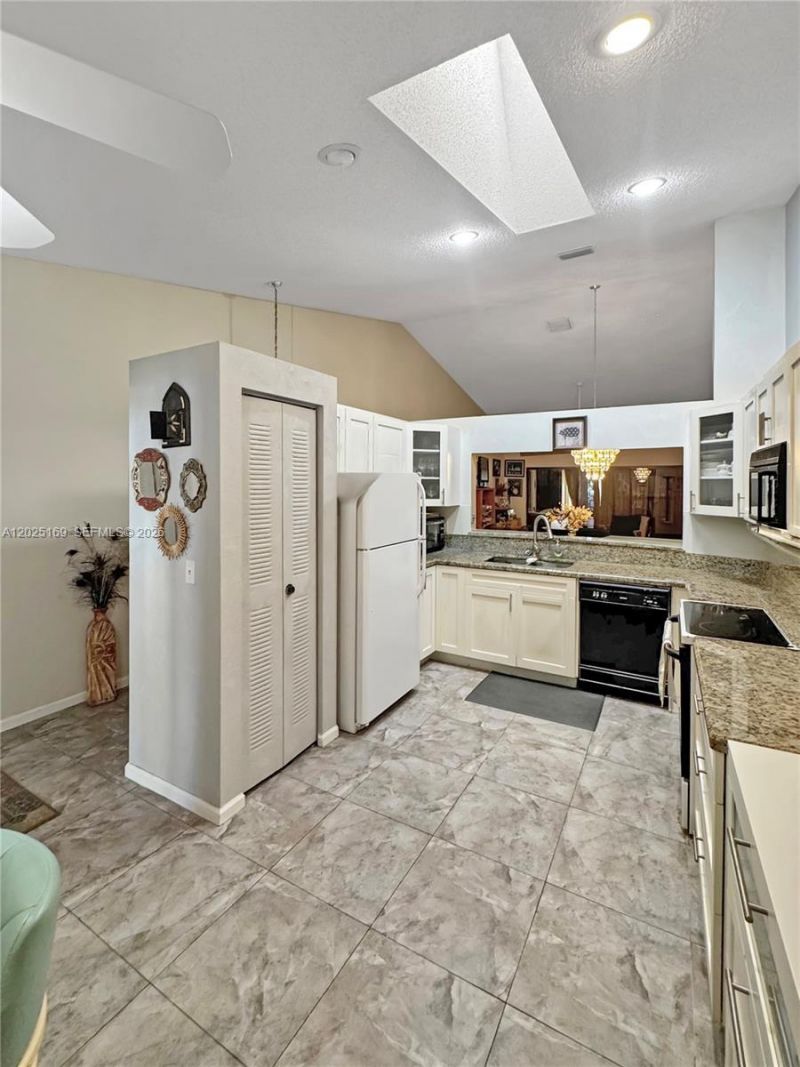 9699 Pavarotti Ter, Unit 103, Boynton Beach, FL 33437 Photo