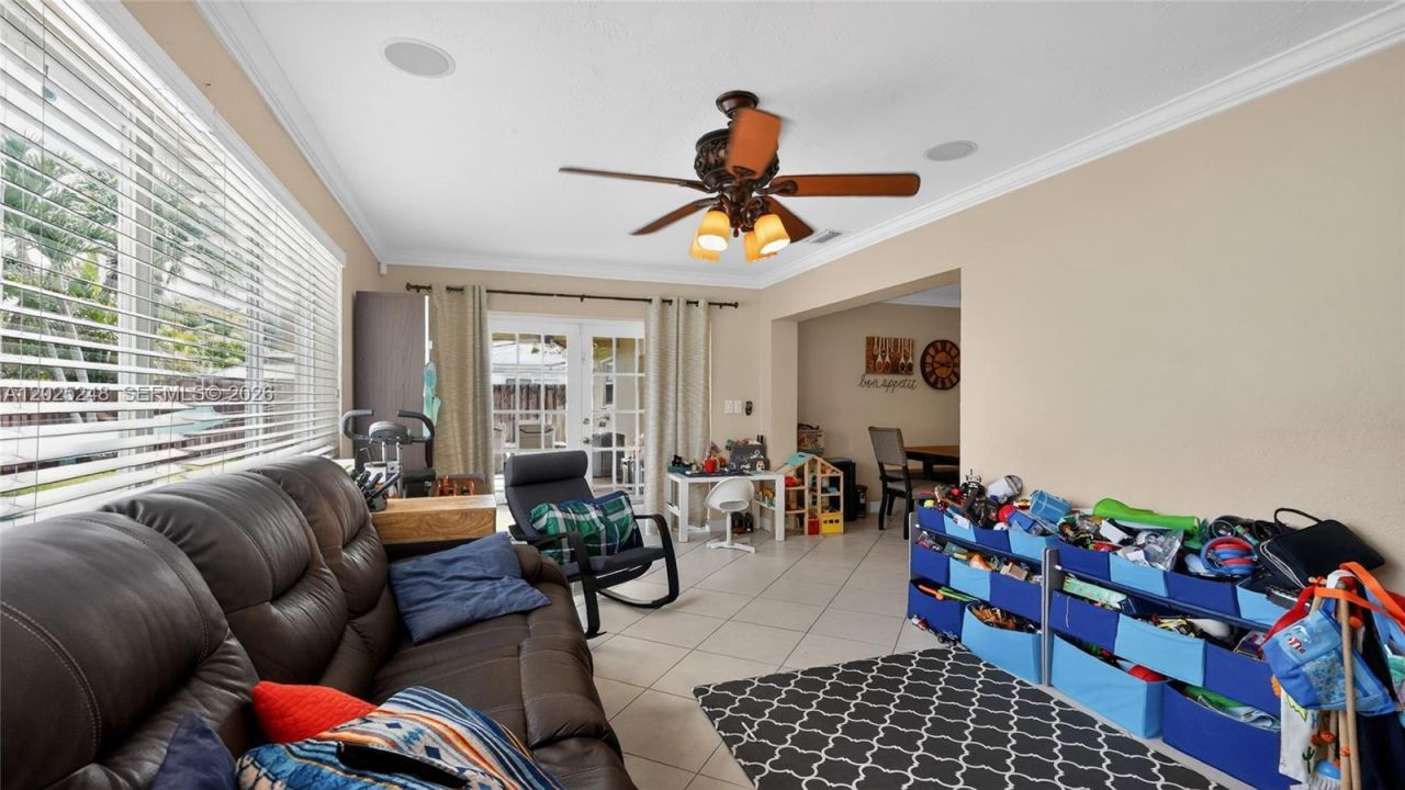 10651 NW 19th Pl , Pembroke Pines, FL 33026 Photo