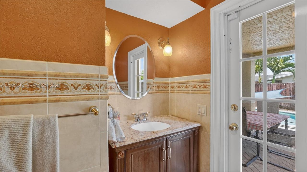 10651 NW 19th Pl , Pembroke Pines, FL 33026 Photo