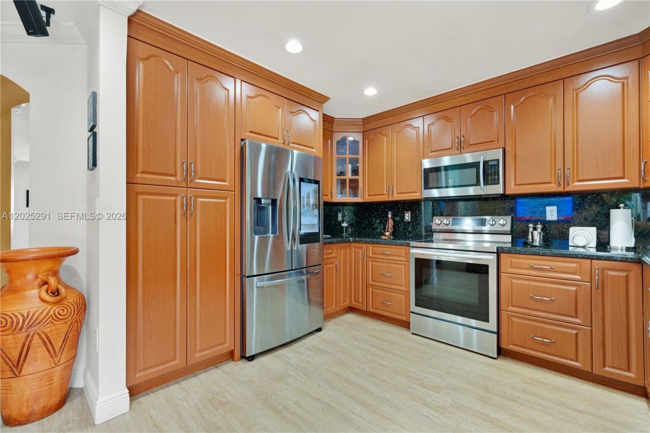 10006 SW 162nd Path, Miami, FL 33196 Photo