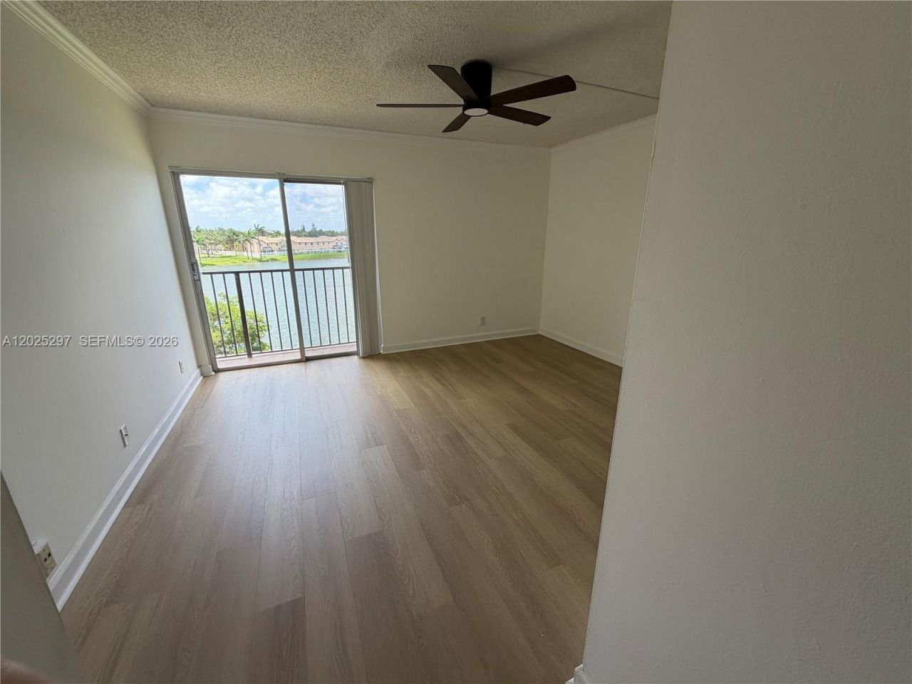 8560 N Sherman Cir , Unit 404, Miramar, FL 33025 Photo