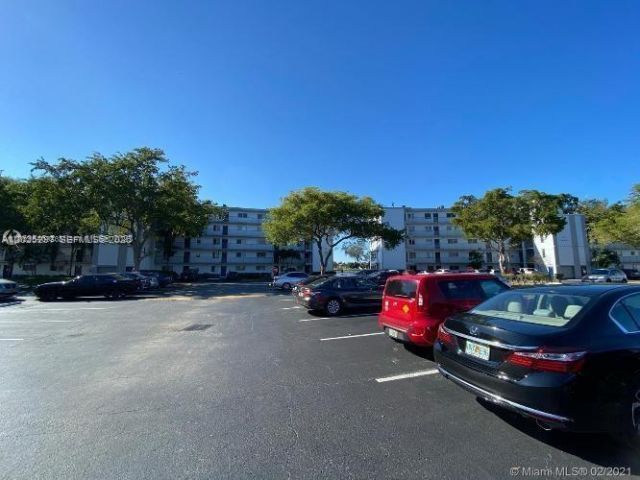 8560 N Sherman Cir , Unit 404, Miramar, FL 33025 Photo