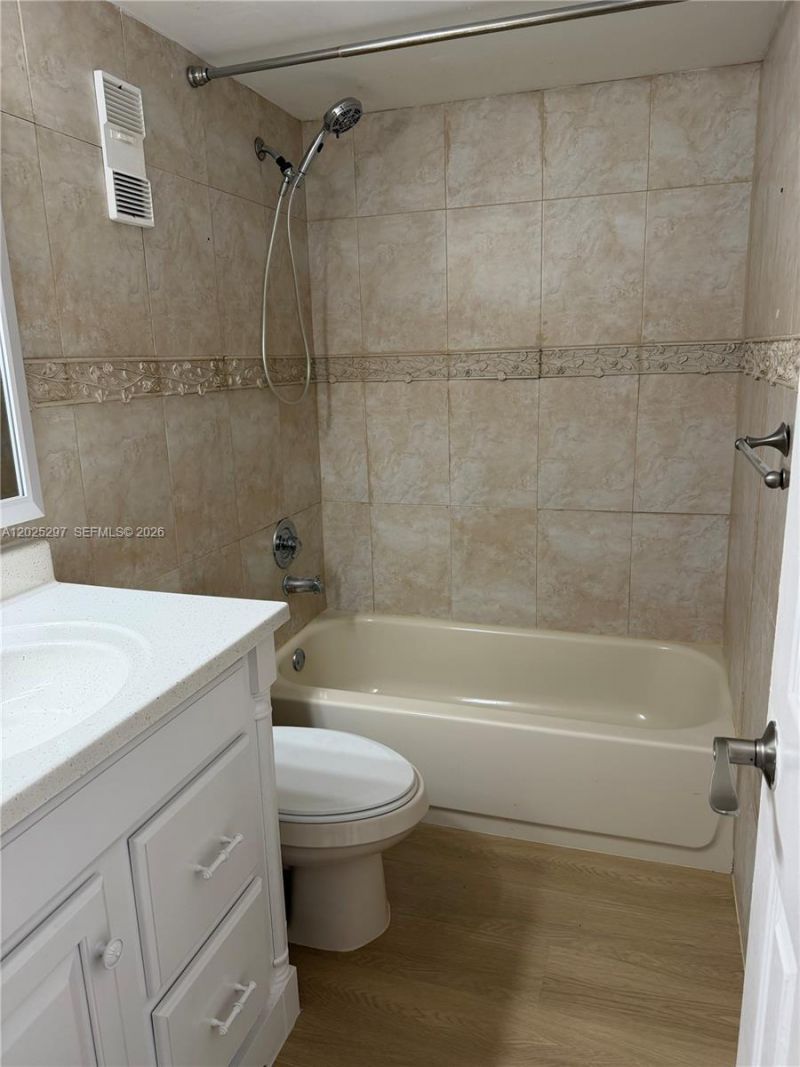 8560 N Sherman Cir , Unit 404, Miramar, FL 33025 Photo