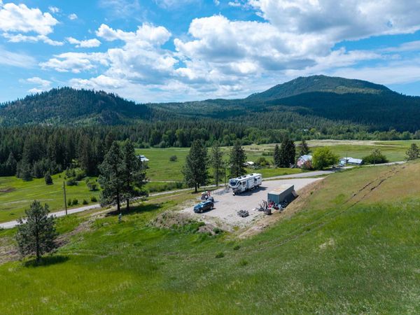 3474 D Waitts Lake Rd, Valley, WA 99181