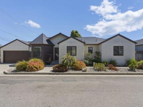 2198 Persimmon Court, Santa Cruz, CA 95062