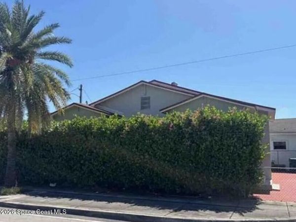 1201 SW 12th Avenue , Miami, FL 33130