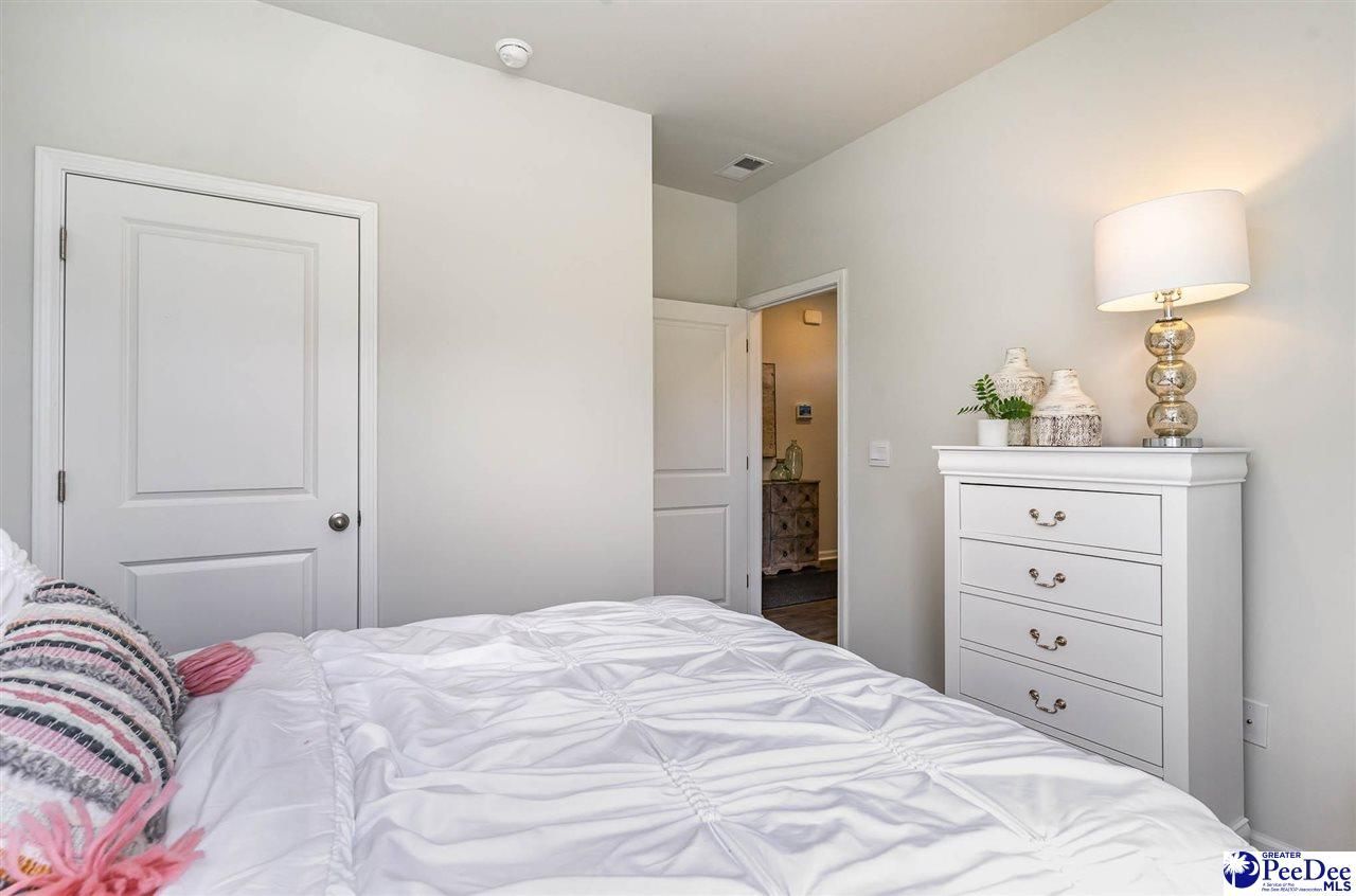 4833 Northpark Drive Photo 18