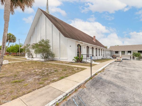 54 S Ridgewood Avenue, Ormond Beach, FL 32174