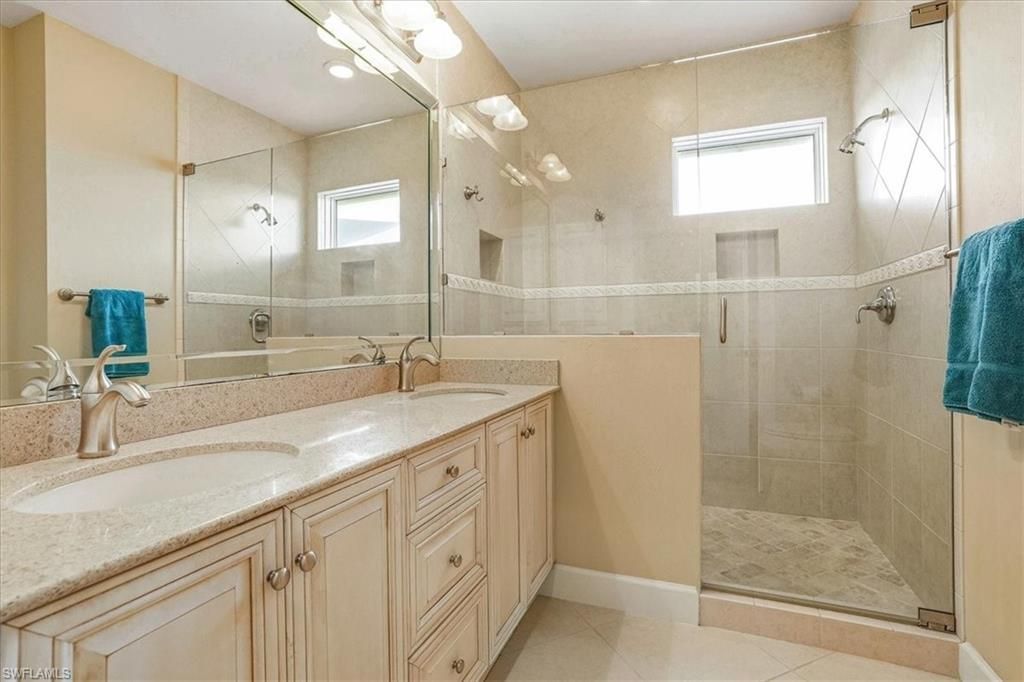 165 Shell Dr, Unit 3, Bonita Springs, FL 34134 Photo
