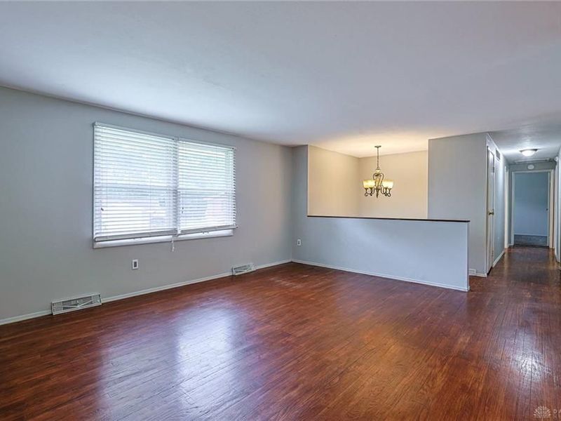 4995 Sweetleaf Drive, Dayton, OH 45424 Photo 6