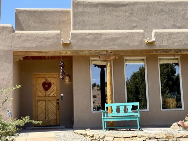 11 Tres Amigos Road, Placitas, NM 87043