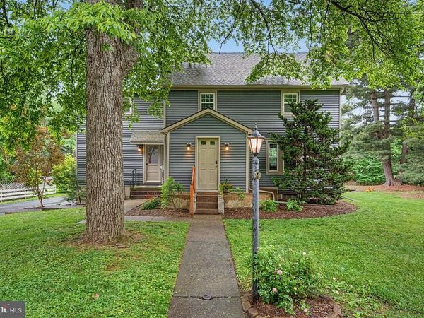 4305 MARBLEHEAD , HARRISBURG, PA 17109