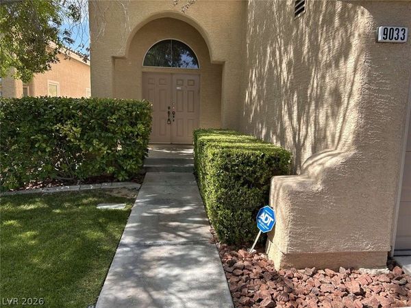9033 Cotton Rose Way , Las Vegas, NV 89134