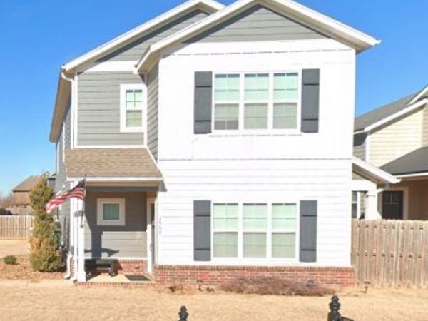 1727 W Whitney Lane, Rogers, AR 72758