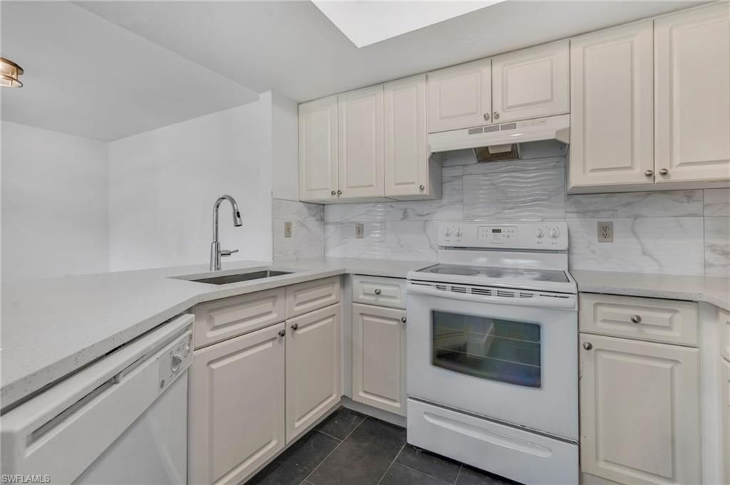 3140 Seasons Way , Unit 503, Estero, FL 33928 Photo