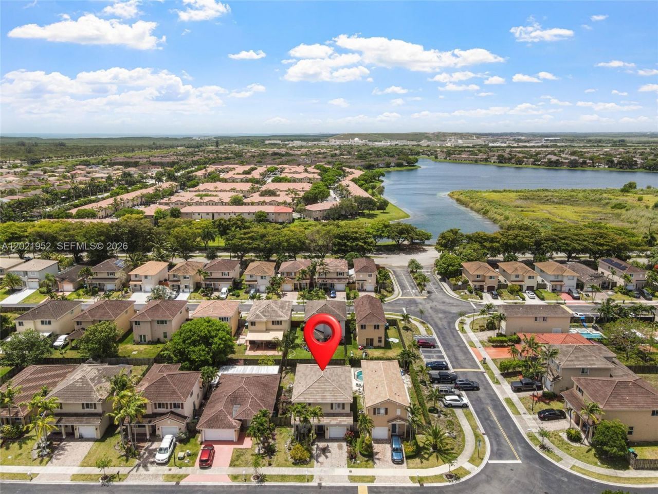 8956 SW 215th Ter , Cutler Bay, FL 33189 Photo