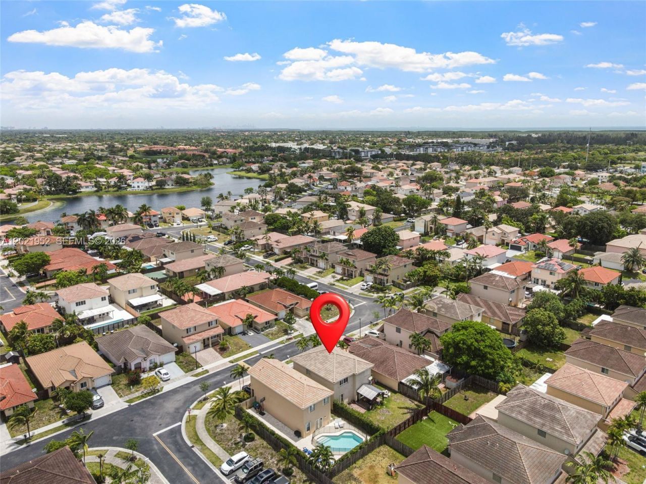 8956 SW 215th Ter , Cutler Bay, FL 33189 Photo