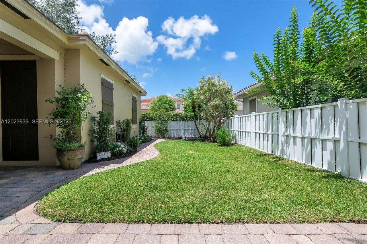 119 Edenberry Ave , Jupiter, FL 33458 Photo