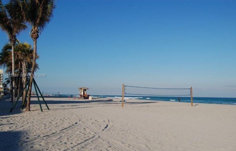 2100 Van Buren St, Unit 210, Hollywood, FL 33020 Photo