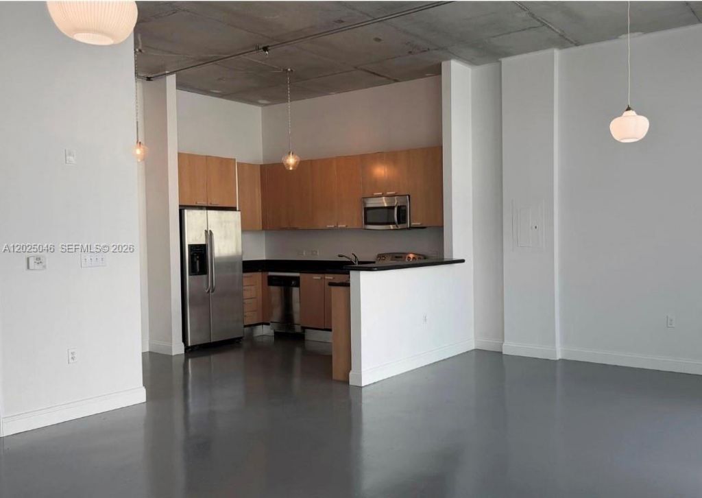 2100 Van Buren St, Unit 210, Hollywood, FL 33020 Photo