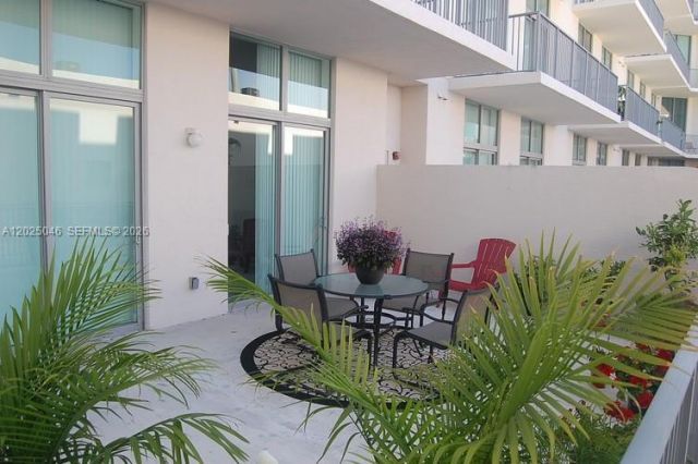 2100 Van Buren St, Unit 210, Hollywood, FL 33020 Photo