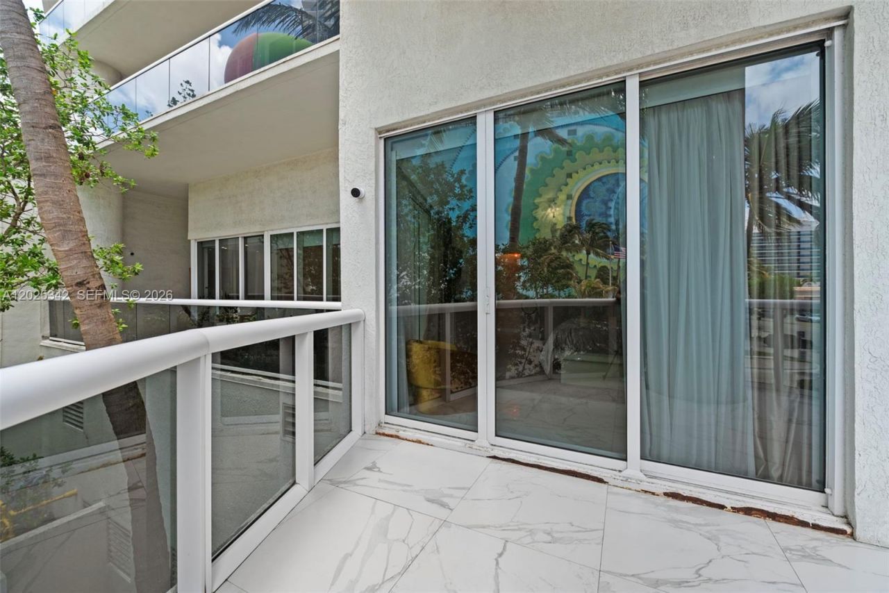 1800 S Ocean Dr, Unit 310, Hallandale Beach, FL 33009 Photo