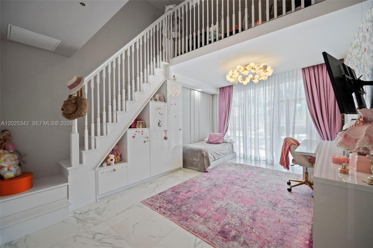 1800 S Ocean Dr, Unit 310, Hallandale Beach, FL 33009 Photo