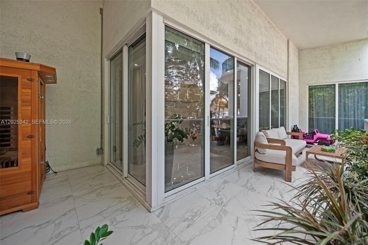 1800 S Ocean Dr, Unit 310, Hallandale Beach, FL 33009 Photo