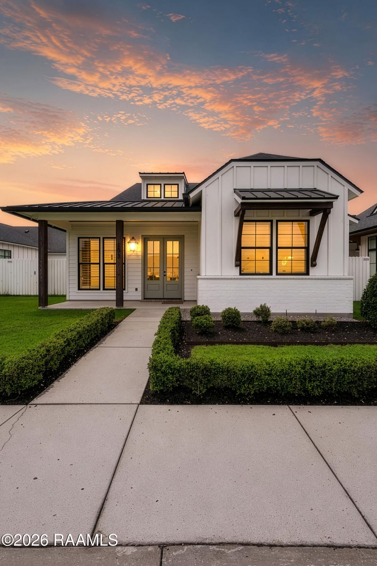 103 Tea Rose Drive , Broussard, LA 70518 Main Photo