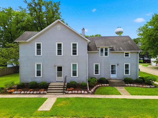 304 E Main Street, STILLMAN VALLEY, IL 61084