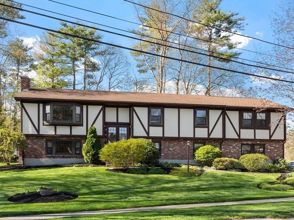 15 Kennel Hill Drive, Beverly, MA 01915