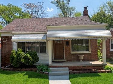 18418 Edinborough Road, Detroit, MI 48219